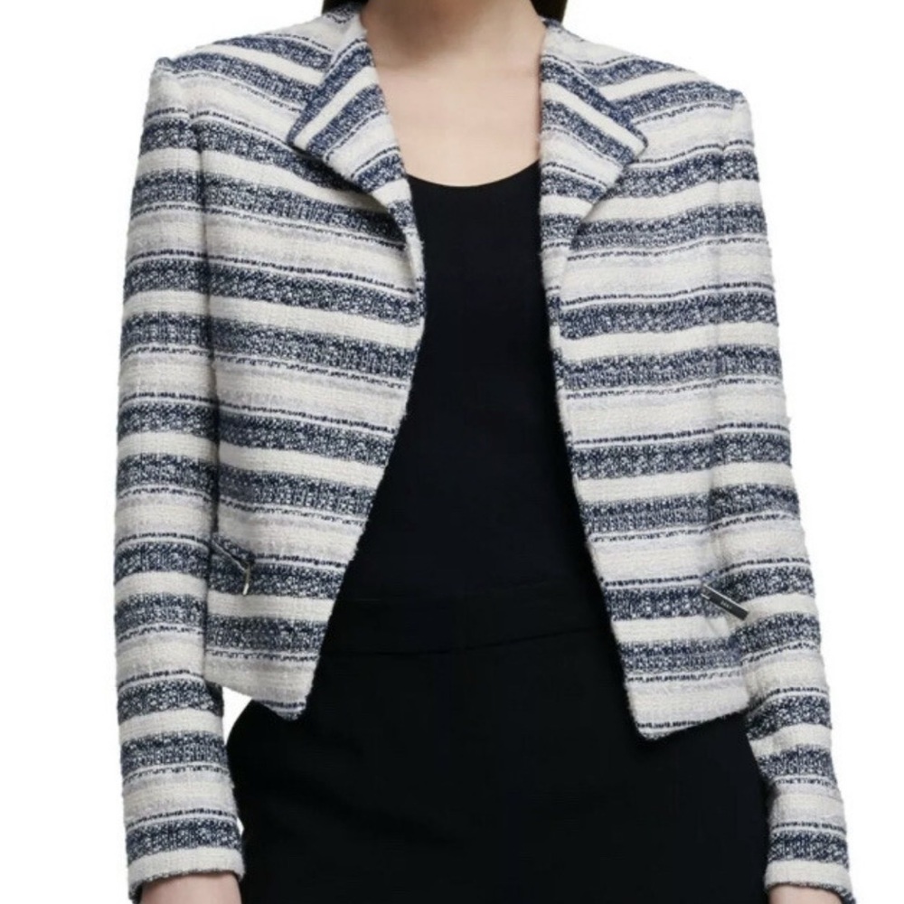 DKNY Women's Textured Striped Blazer - Navy and White